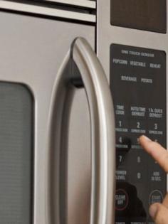 7 Unique Things Your Microwave Can Do