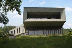 
                    
                        A villa in Rizhao green tea belt | a+a anderloni associates | Chief Architects: Fabio Anderloni & HongBao | Archinect
                    
                