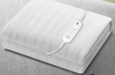 Say hello to the Adorearth Fully Fitted Polyester Electric Blanket! With three temperature settings and a detachable controller, enjoy customized warmth all night long. Our overheat protection ensures safety, while machine washability adds convenience. Experience unmatched comfort with Adorearth.