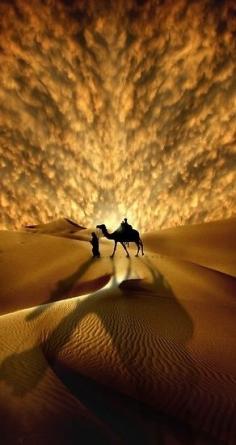 Saharan Sunset Amazing Pictures of the world