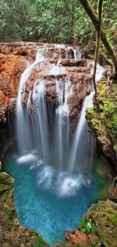 Spectacular Places You Should Visit in Your Life - Monkey’s Hole Waterfalls, Brazil