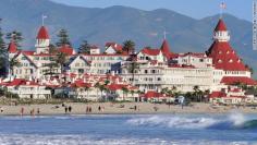 San Diego's Hotel del Coronado starred as a location for 1959's "Some Like It Hot." - Just there two weeks ago.........