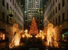 Rockefeller Center is only one of many great places to see lights in NYC. (Photo: Top Photo Group)
