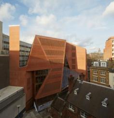 London School of Economics - Saw Swee Hock Student Centre | O’Donnell + Tuomey Architects. Photo © Dennis Gilbert | Bustler