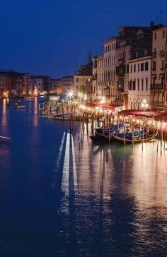 A late-night stroll around the calle of Venice is illuminated by electricty. But how does the electrical current pass safely around a city of water? By following the path of its inhabitants.