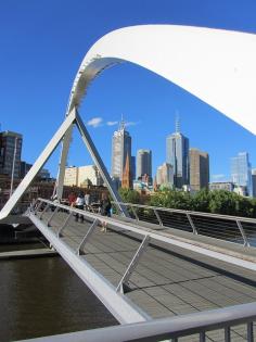 Footbridge over the Yarra, Southbank, Melbourne, Australia