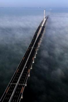 Mind Blowing! The World's Longest Bridge Danyang–Kunshan Grand Bridge