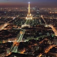 La Tour Eiffel .