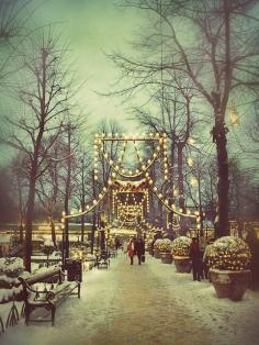 I love the Christmas season.... Travoli Garden, Copenhagen, Denmark