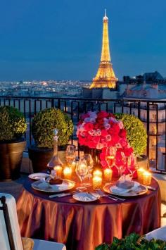 Four Seasons Hotel George V, view of Eiffel Tower, Paris, France // 13 Fascinating Places Spiced Up with Amazing Architecture