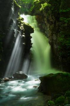 Yuhi Waterfall, Sukkansawa, Nasushiobara, Tochigi, Japan