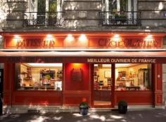 Arnaud Larher -Shopping in Paris - LikeALocal Guide