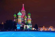 Saint Basil's Cathedral, Russia | 26 Real Places That Look Like They've Been Taken Out Of Fairy Tales