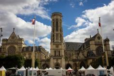 L'église Saint-Germain-l'Auxerrois \\ Paris. France