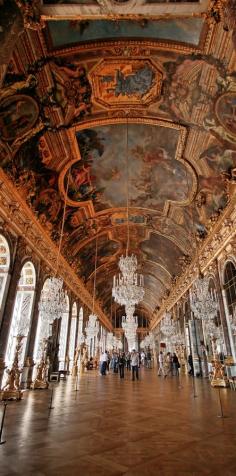 Hall of Mirrors at the Palace of Versailles in France • photo: Saskya on Flickr