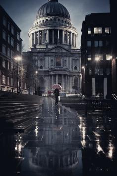 St. Paul's Cathedral under the rain | Damien Frost on Flickr, April 2012
