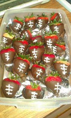 Easy and fun! just dip strawberries in chocolate and draw laces. Brought to a fantasy football party! #fantasyfootball