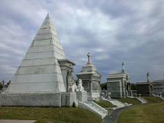 METAIRIE CEMETERY -NEW ORLEANS, LOUISIANA Known... | ATLAS OBSCURA