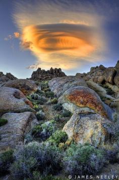 Mysterious Lenticular clouds