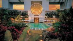The Ritz-Carlton, Millenia Singapore – redefine luxury | Hotel Interior Pictures #hotelpictures