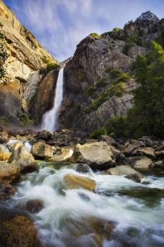 sublim-ature:  Lower Yosemite Falls, CaliforniaPeter Coskun