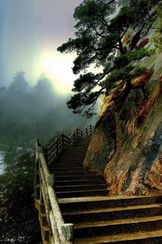 Stairs to heaven, Huangshan, China