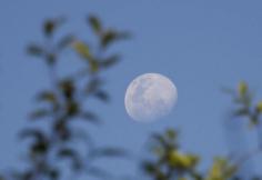 Blue sky over Melbourne September 2014