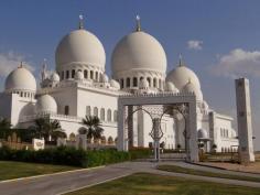 Sheikh Zayed Mosque in Abu Dhabi