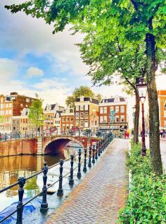Amsterdam! #travel #amsterdam www.kevinandamand...