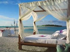 Luxury Kanuhura Hotel, Maldives - A True Island Rendezvous | Hotel Interior Pictures