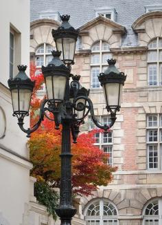 Autumn in Paris, Rue Furstenberg