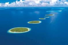 12 Awesome Places That Worth To Be Seen (Maldives – Indian Ocean)
