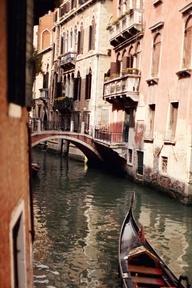 Canal in Venezia, Italy.