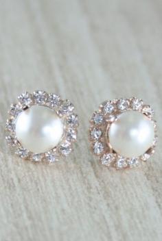 
                        
                            Bridal earrings,Ivory Rose Gold
                        
                    