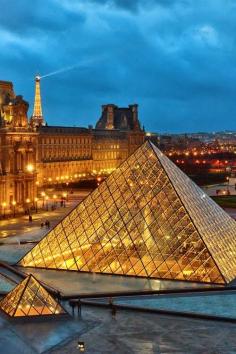 Louvre Museum - Paris ... I've spent time here, it's so huge, it would take days to see it all