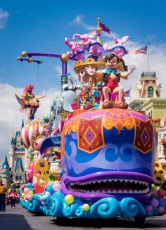 
                        
                            Festival of Fantasy Parade at Walt Disney World
                        
                    