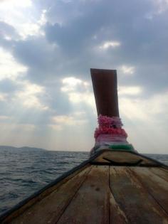 
                        
                            Floating along between islands in southern Thailand (www.beautifulview...)
                        
                    
