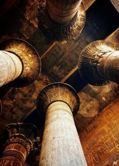 
                        
                            Temple of Karnak. Luxor. Egypt.
                        
                    