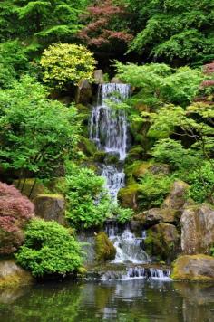 
                        
                            Portland Japanese Garden
                        
                    