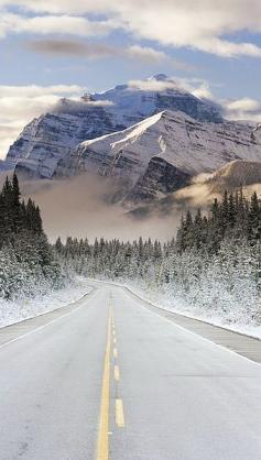 
                        
                            ✯ Rocky Mountains, Canada
                        
                    
