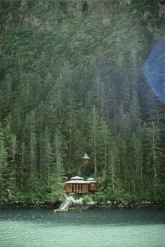 
                        
                            Hut in the forest, Alaska. THIS is actually what I've always been dreaming. Reading good books at a cabin in the woods with the cool weather and breezy wind. Accompanied with a cup of tea / coffee plus good music. :') My pure paradise. ♥
                        
                    