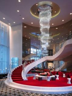 
                        
                            HOTEL LOBBY DESIGNS FROM TOP INTERIOR DESIGNERS | Hotel Interior Pictures
                        
                    