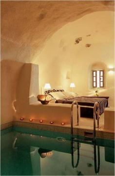 Bedroom Spa, Santorini, Greece