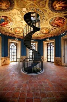 
                        
                            Spiral Staircase, Umbria, Italy
                        
                    