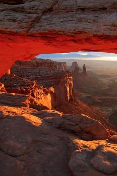 Utah Red Rock by Mike Reid (All out door)