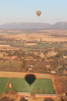 
                    
                        South Africa hot air ballooning
                    
                