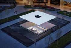 
                    
                        The Glass Lantern at the Apple Store in Istanbul, Turkey. Photo credit: Roy Zipstein | Bustler
                    
                