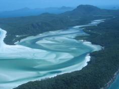 
                    
                        Whitehaven Beach at Whitsunday Island in Australia | 27 Surreal Places To Visit Before You Die
                    
                