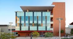 
                    
                        UC Irvine Contemporary Arts Center | Ehrlich Architects | Archinect
                    
                