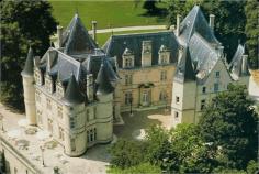 
                    
                        Chateau de Mirambeau
                    
                